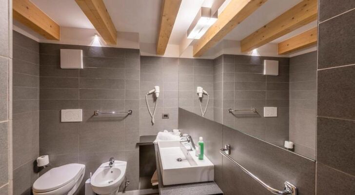 Design & Suite Hotel Ciarnadoi