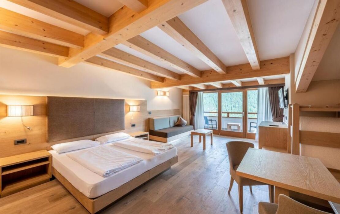 Design & Suite Hotel Ciarnadoi