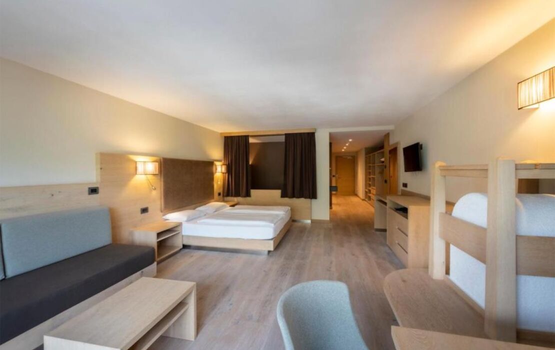 Design & Suite Hotel Ciarnadoi