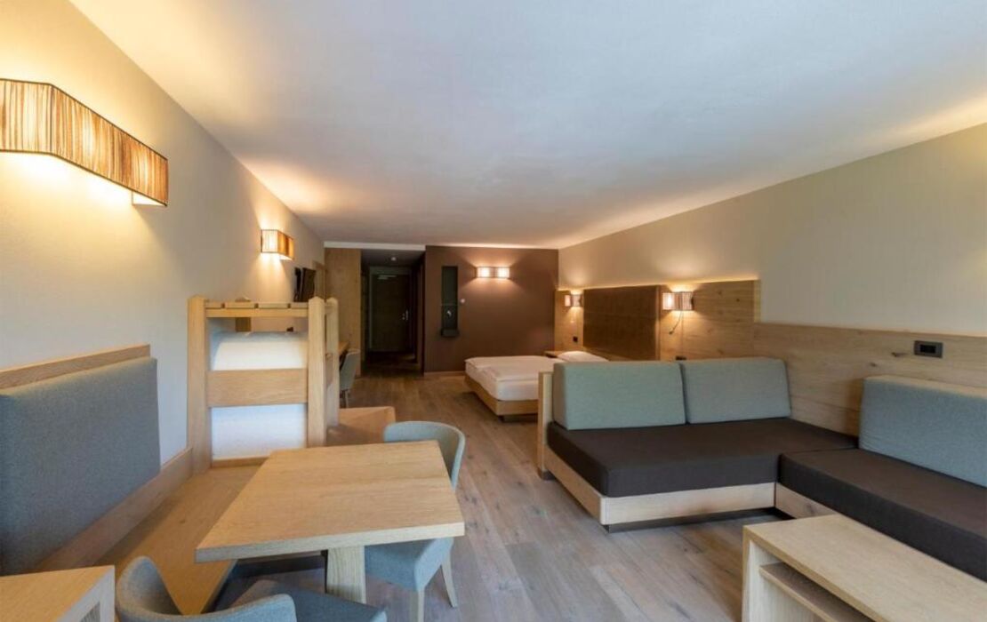 Design & Suite Hotel Ciarnadoi