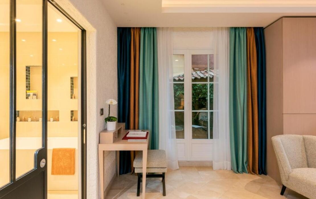 Hotel Byblos Saint-Tropez