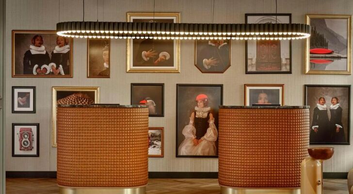 Radisson RED Berlin Kudamm