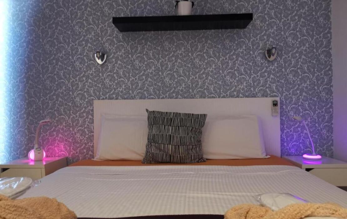 Rainbow Golf Bungalows, Gay Men-only Resort