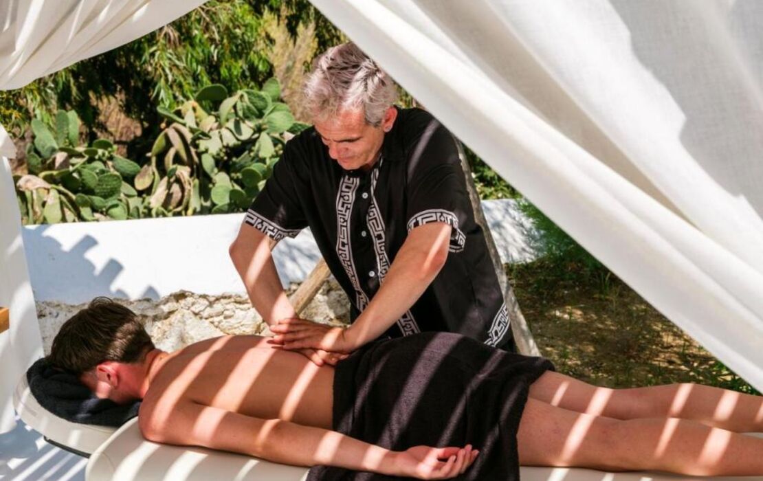 Axel Beach Mykonos - Adults Only