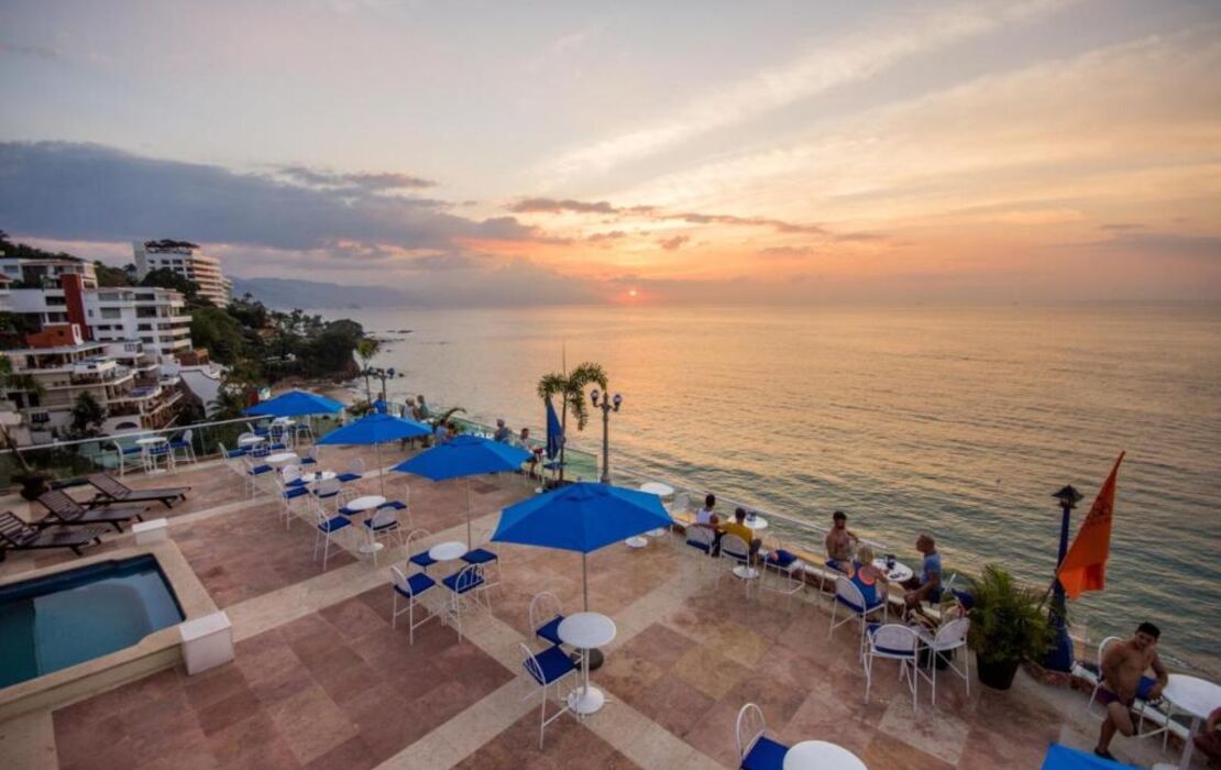 Blue Chairs Beachfront Resort Puerto Vallarta - Adults Only