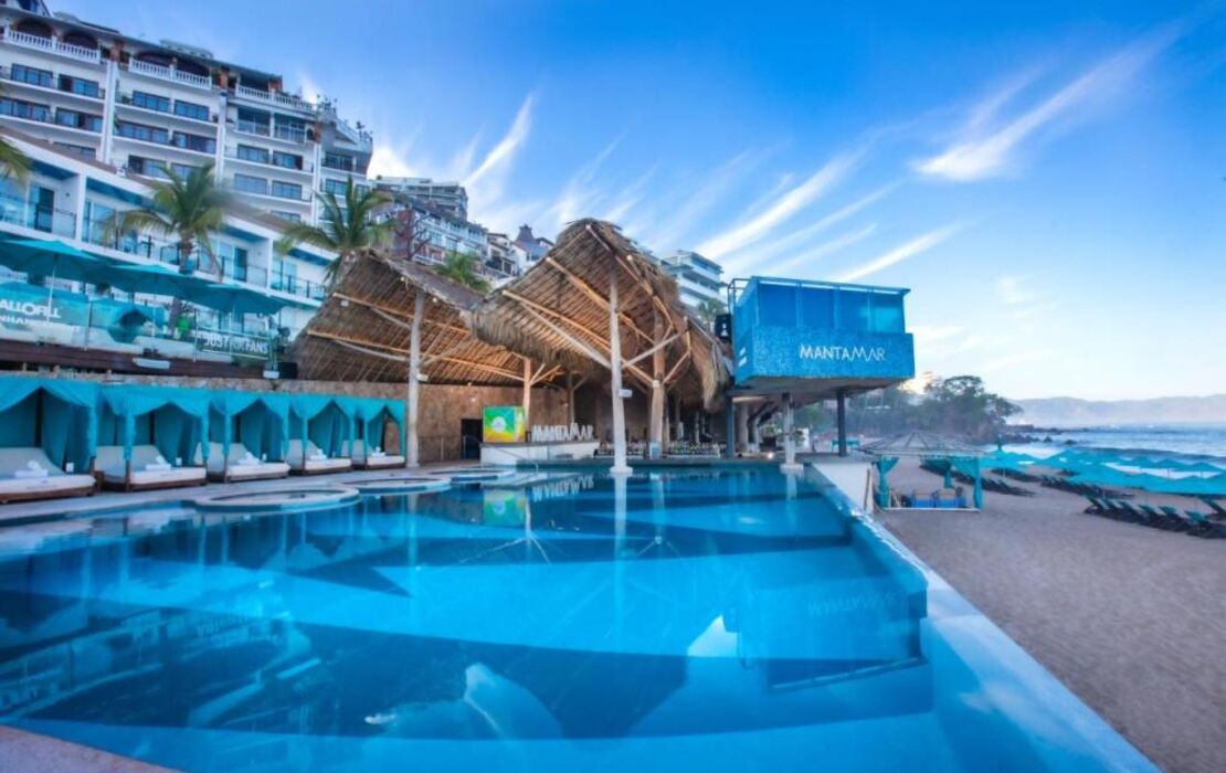 Almar Resort Luxury LGBT Experience by Mantamar Beach Club