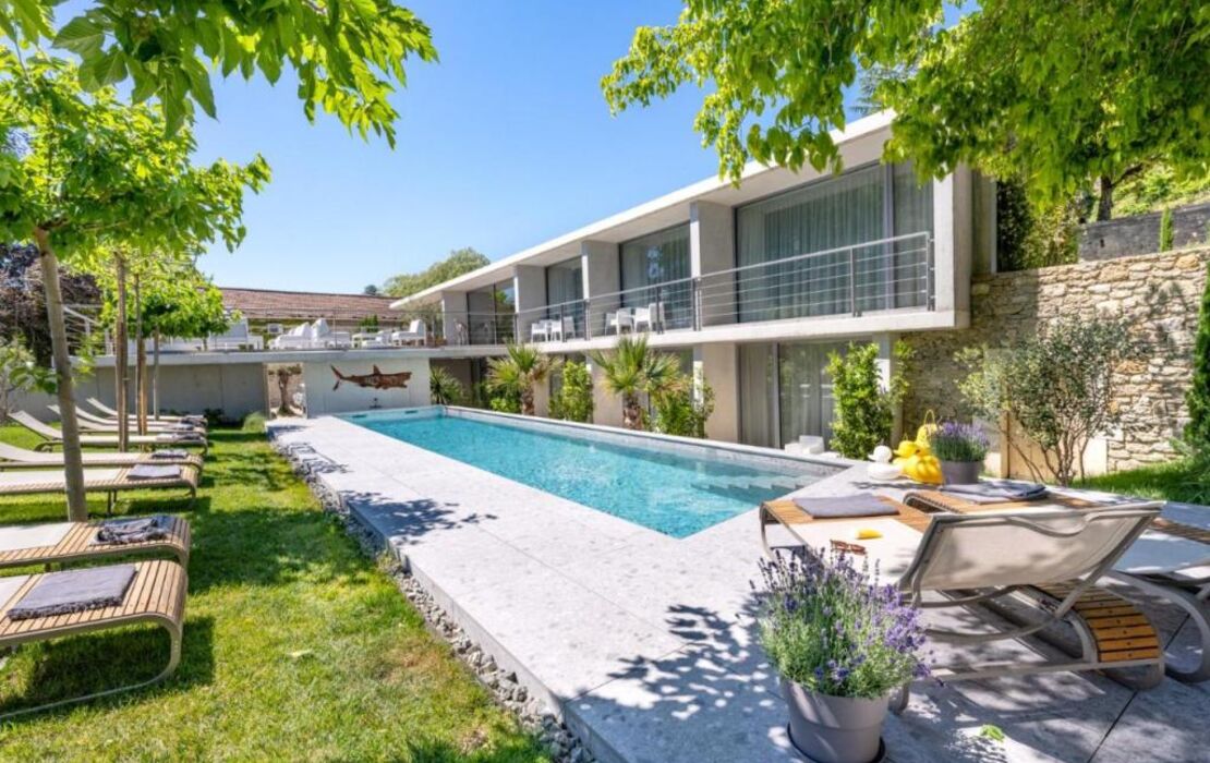 Le Pavillon M, Piscine et Spa au pied du château, Petit-Déjeuner inclus, Parking privé