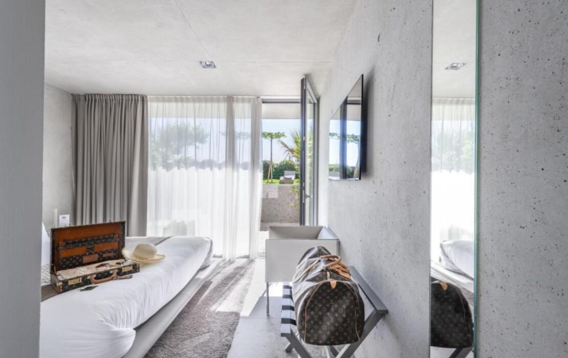 Le Pavillon M, Piscine et Spa au pied du château, Petit-Déjeuner inclus, Parking privé