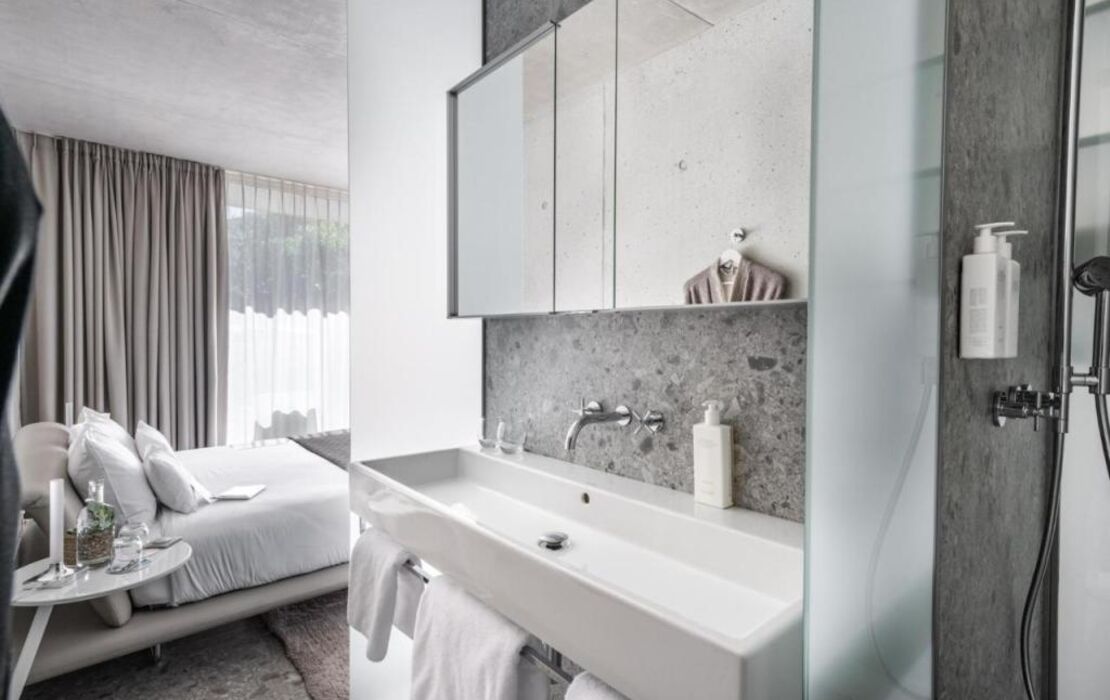 Le Pavillon M, Piscine et Spa au pied du château, Petit-Déjeuner inclus, Parking privé