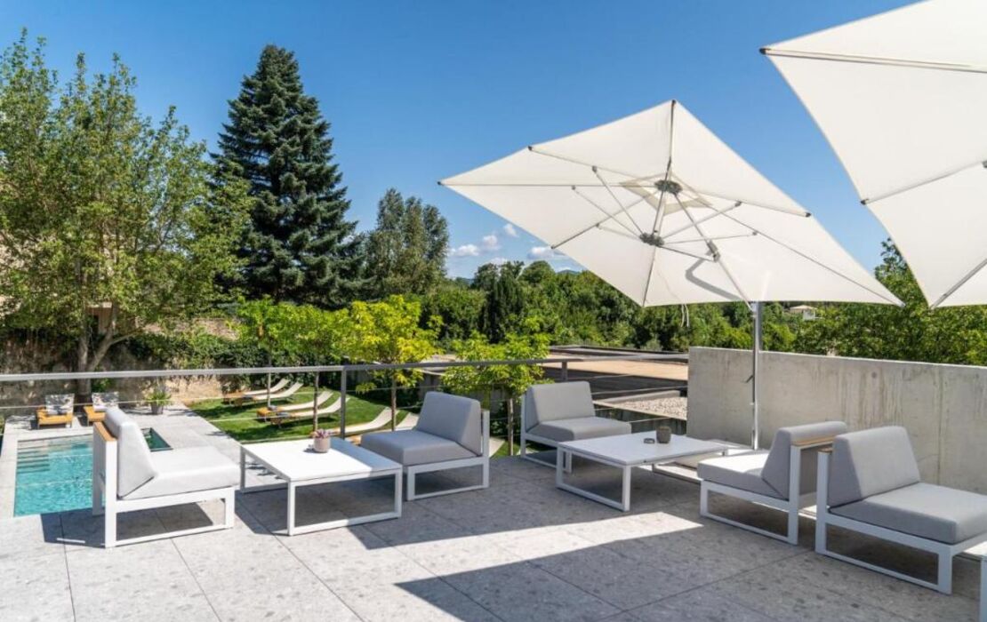 Le Pavillon M, Piscine et Spa au pied du château, Petit-Déjeuner inclus, Parking privé