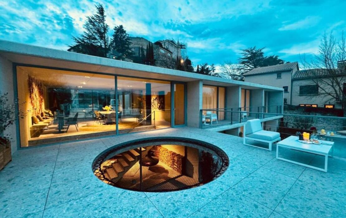 Le Pavillon M, Piscine et Spa au pied du château, Petit-Déjeuner inclus, Parking privé