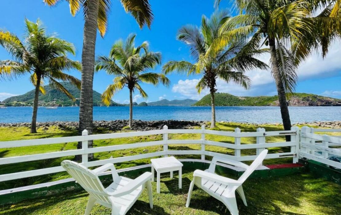 Blue Lagoon, cottage les pieds dans l eau