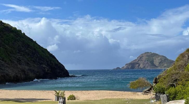 Blue Lagoon, cottage les pieds dans l eau