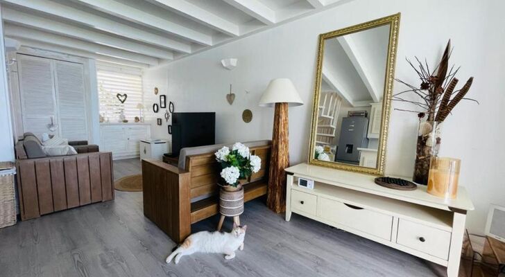 Blue Lagoon, cottage les pieds dans l eau