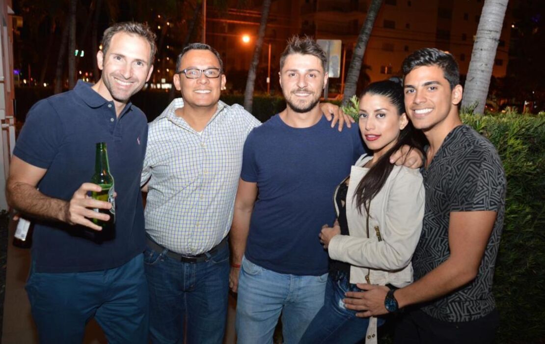 Hotel Gaythering - Gay Hotel - All Adults Welcome