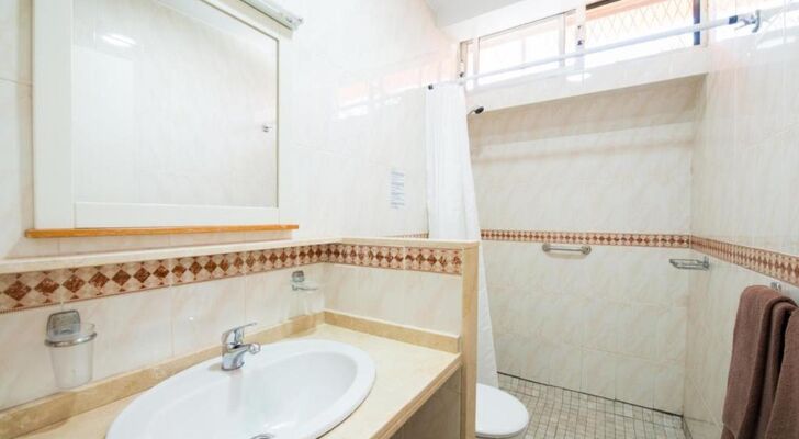 Bungalows Artemisa Gay Men Only