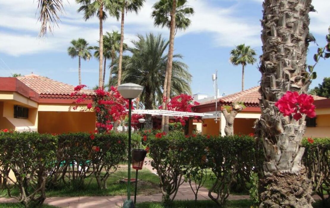 Bungalows Artemisa Gay Men Only