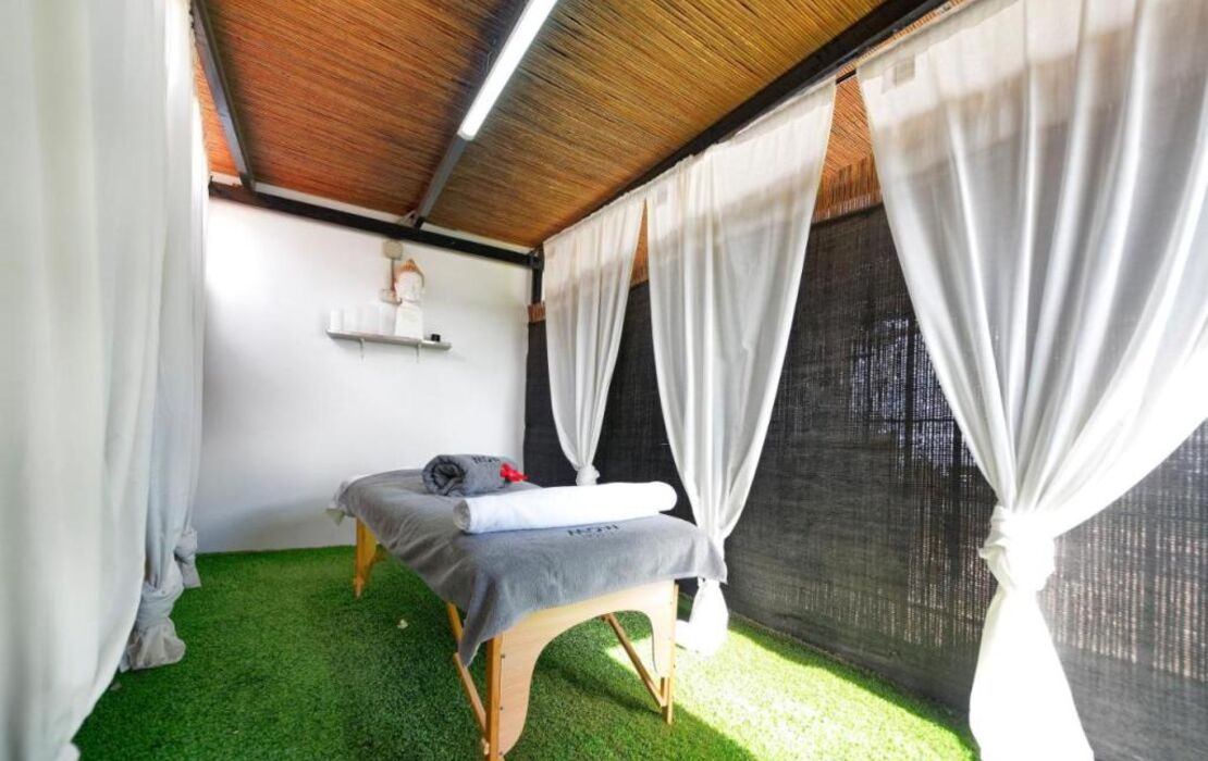 Vista Bonita - Gay and Lesbian Only Resort