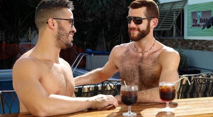 The Big Coconut Guesthouse - Gay Men's Resort