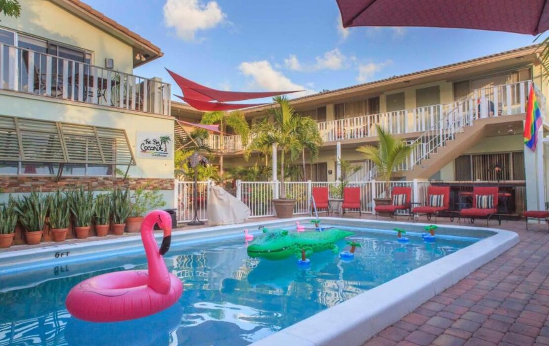 The Big Coconut Guesthouse - Gay Men's Resort