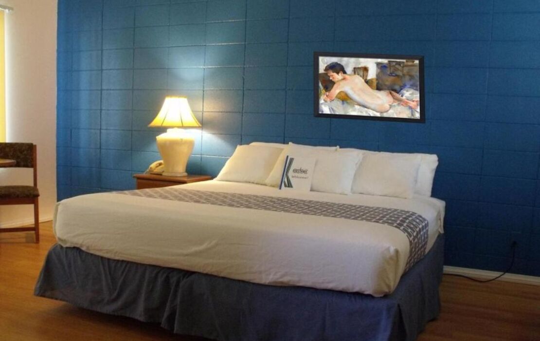 CCBC Resort Hotel - A Gay Men's Resort