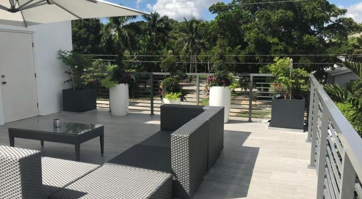 CASA HERMÈS Wilton Manor - Gay Guesthouse