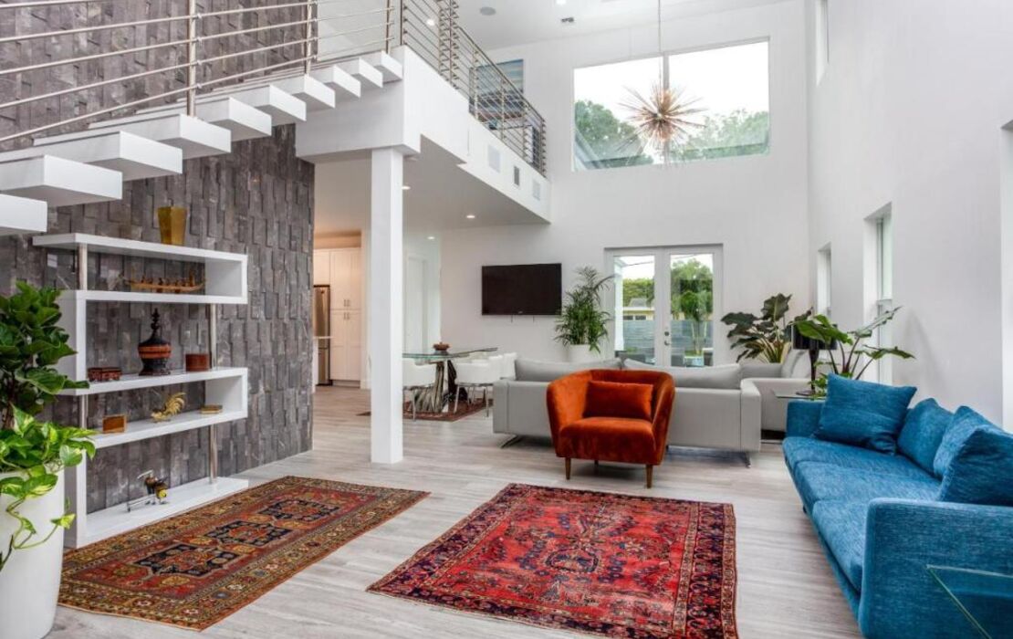 CASA HERMÈS Wilton Manor - Gay Guesthouse