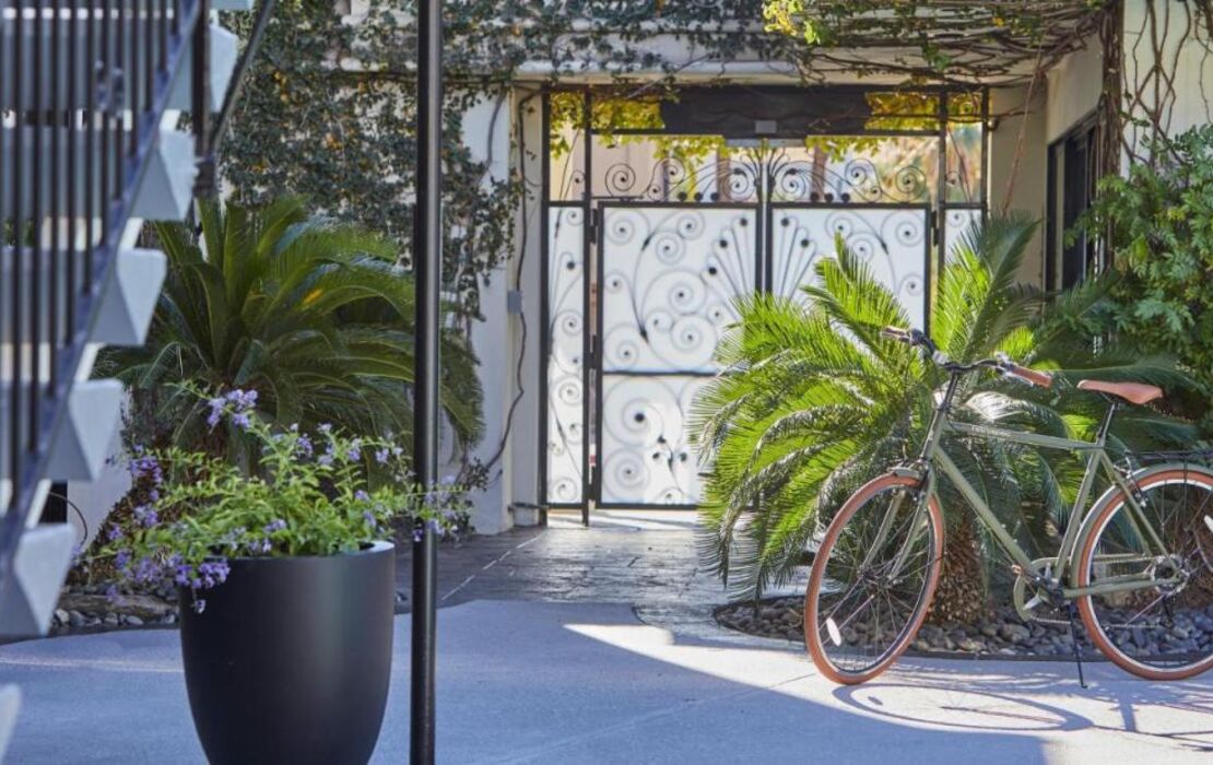 Descanso Resort, A Men's Resort