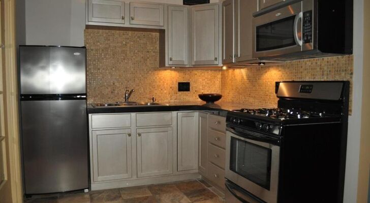 Vista Grande Resort - A Gay Men's Resort