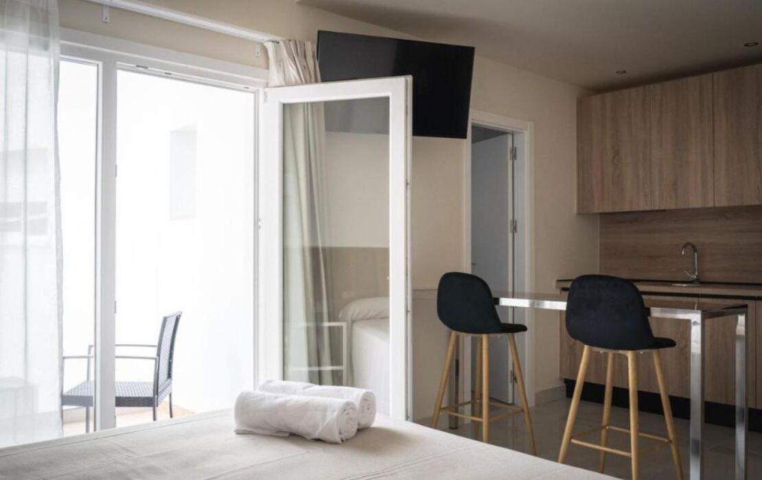 Apartamentos Buendia Suites - Torremolinos Centro