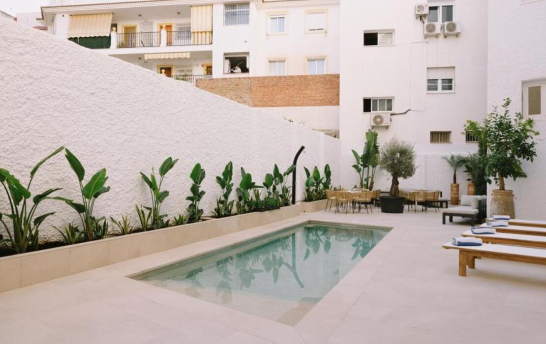 Apartamentos Buendia Suites - Torremolinos Centro