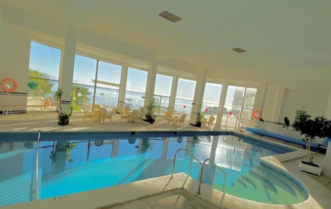 New Fabulous Beachfront