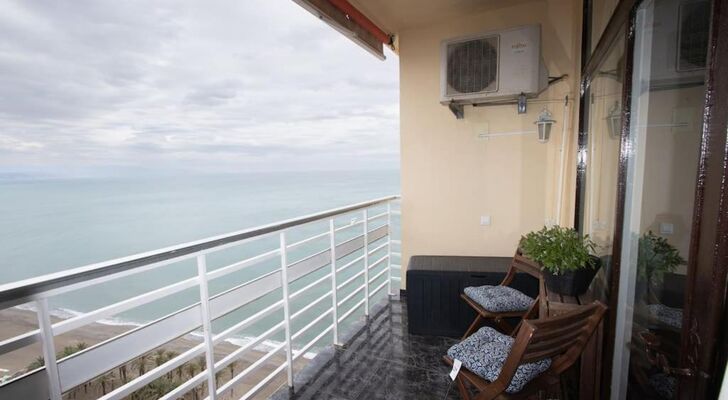 Love Rent4 Málaga La Torre de la Roca