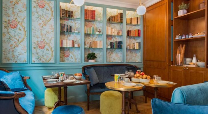 Hotel de Neuve by Happyculture