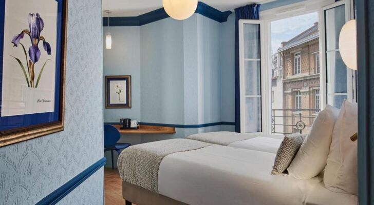 Hotel de Neuve by Happyculture