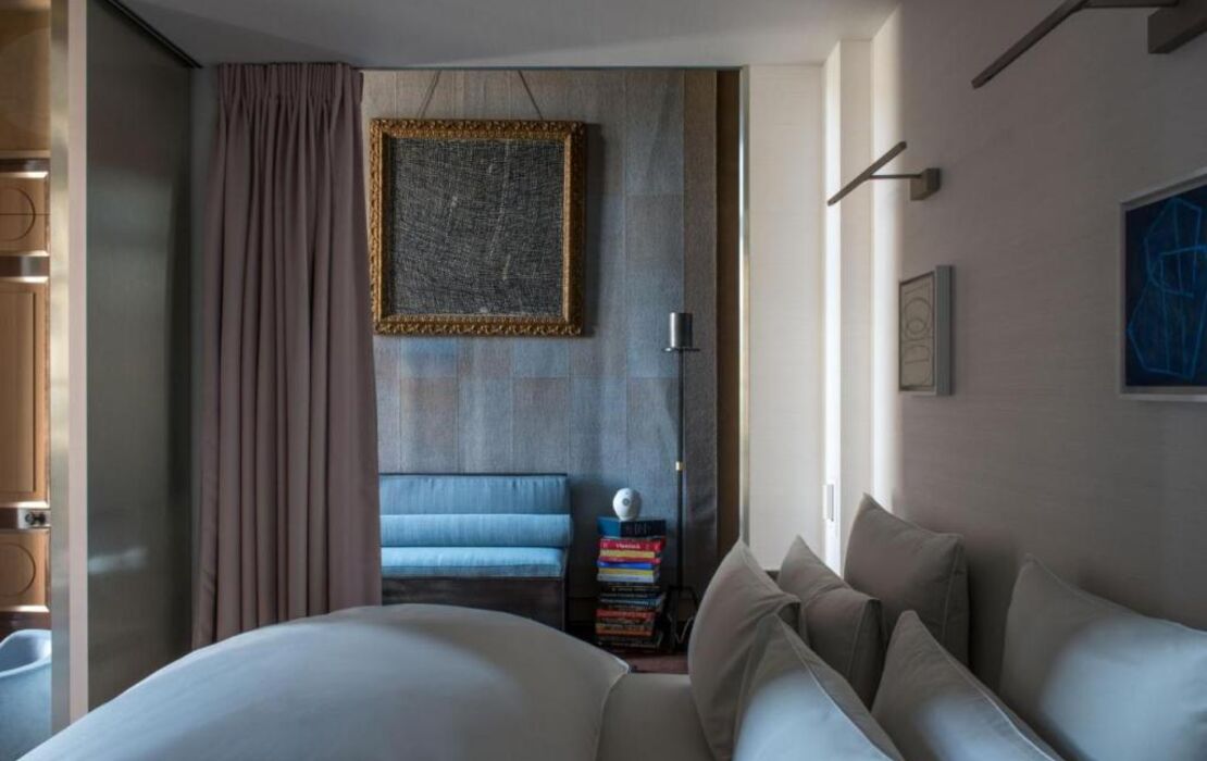 Cour des Vosges - Evok Collection