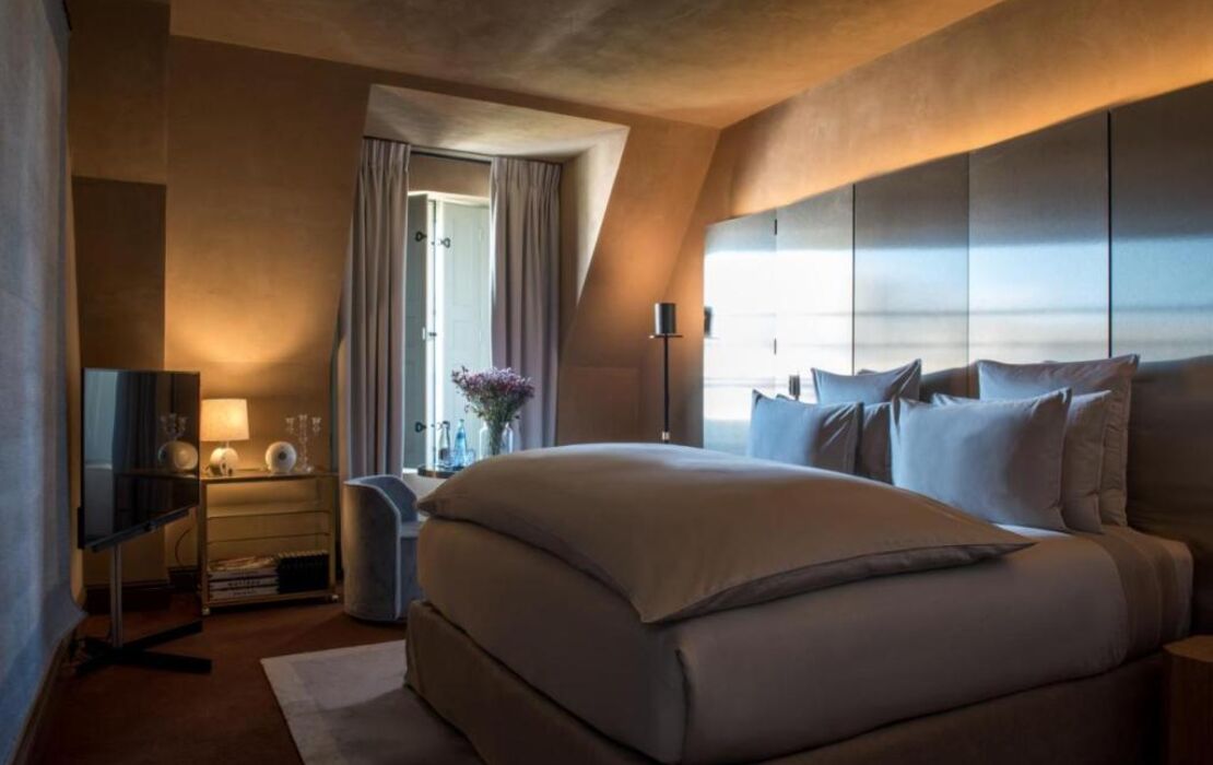 Cour des Vosges - Evok Collection