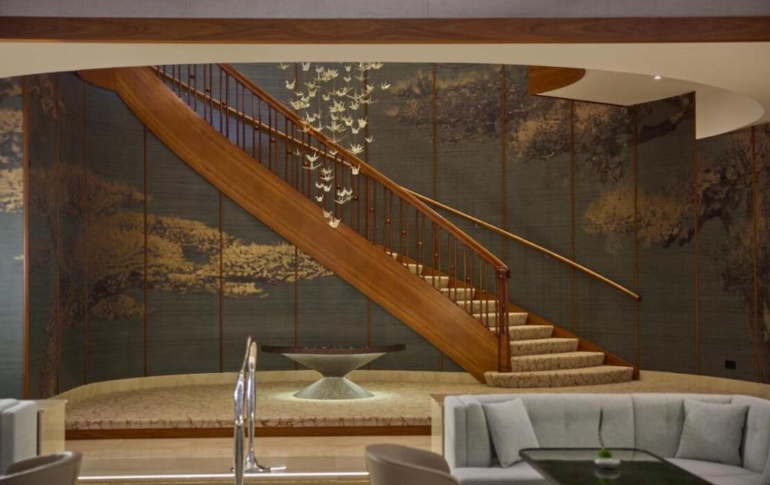 Hotel Okura Amsterdam – The Leading Hotels of the World