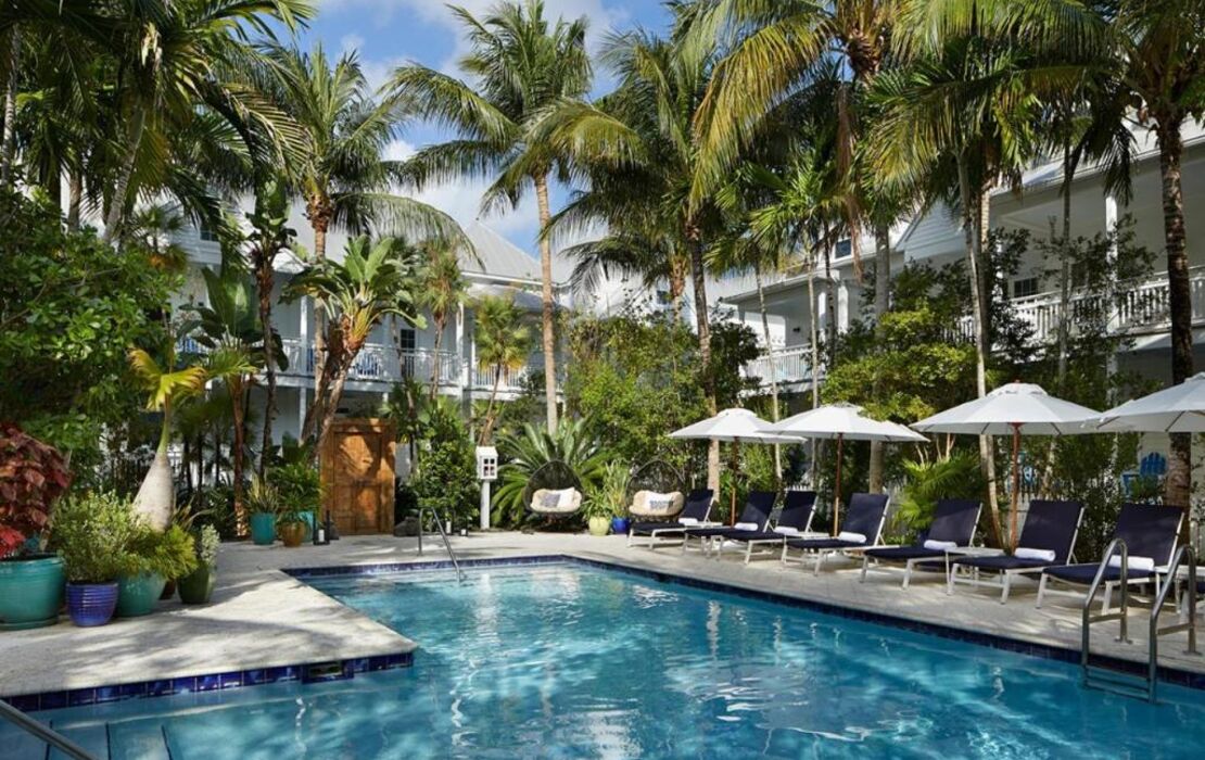 Parrot Key Hotel & Villas