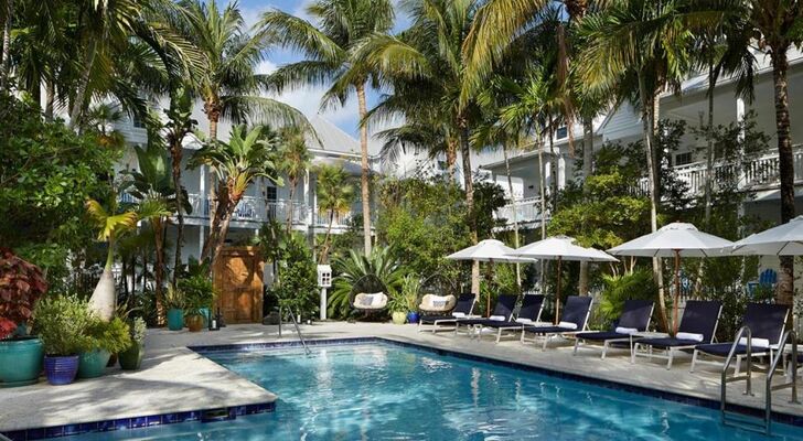 Parrot Key Hotel & Villas