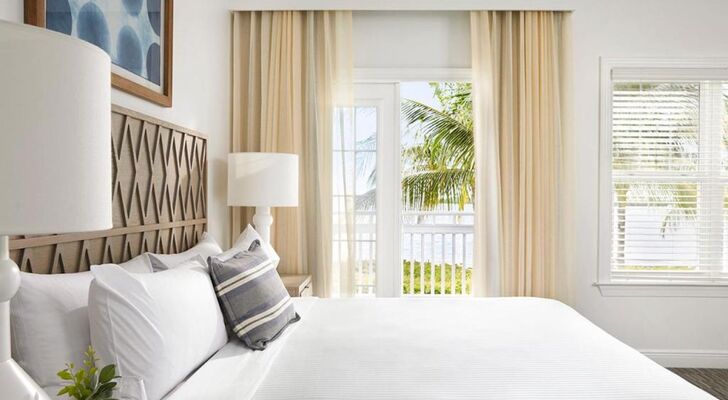 Parrot Key Hotel & Villas