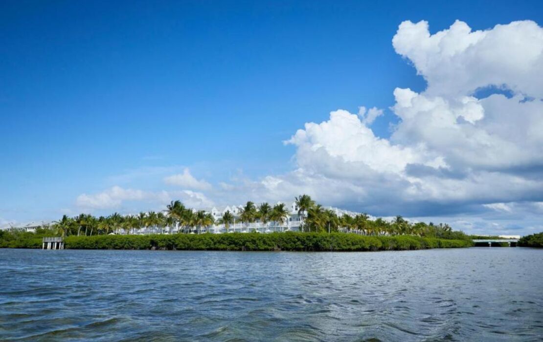 Parrot Key Hotel & Villas