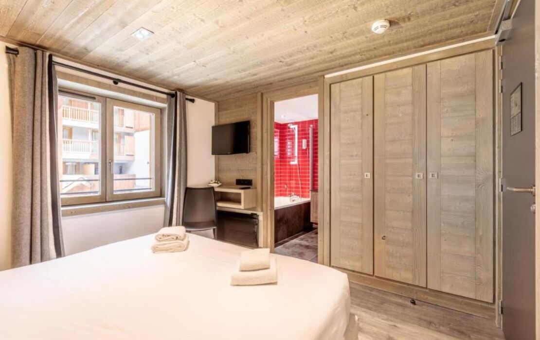 Victoria Lodge, Friendly Hotel