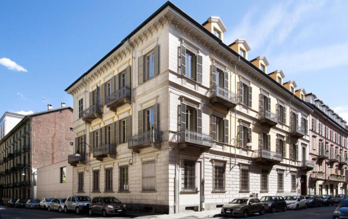 Opera35 Boutique Hotel