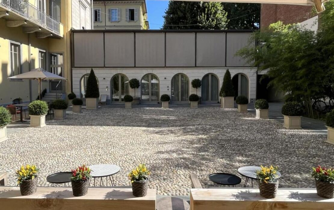 Opera35 Boutique Hotel