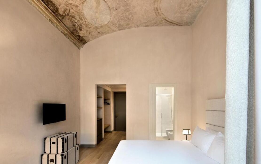 Opera35 Boutique Hotel