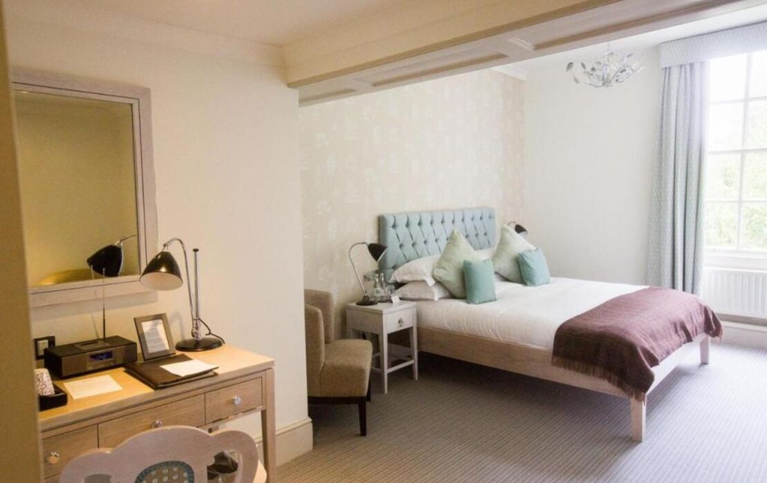 Stoke Place- Part of the Cairn Collection