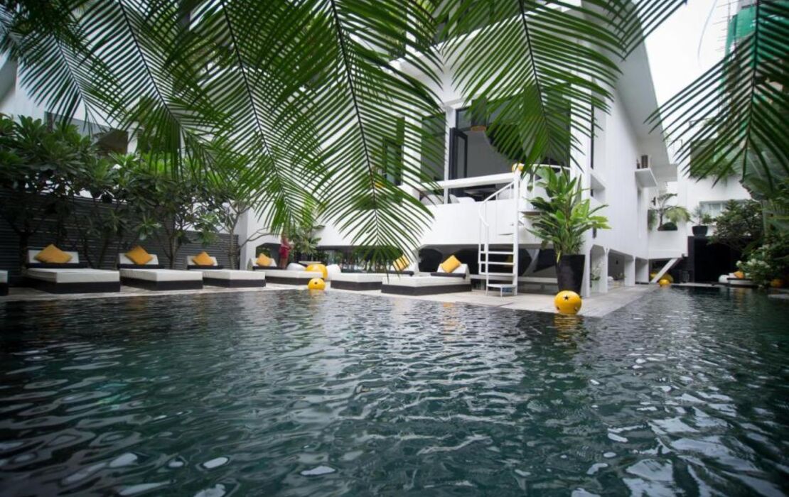 Arthur & Paul (Men Only Hotel)