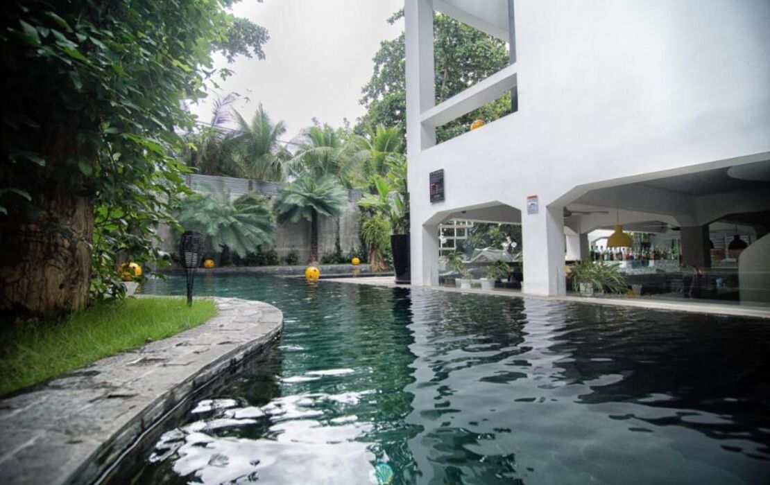 Arthur & Paul (Men Only Hotel)