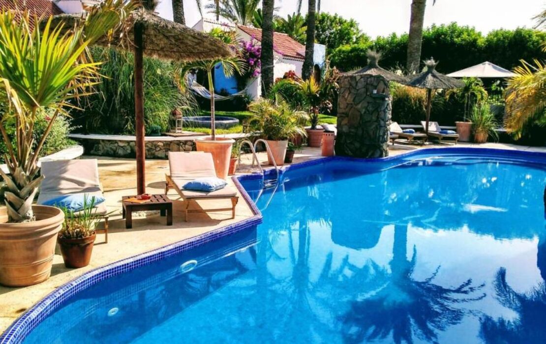 Birdcage Gay Men Resort and Lifestyle Hotel